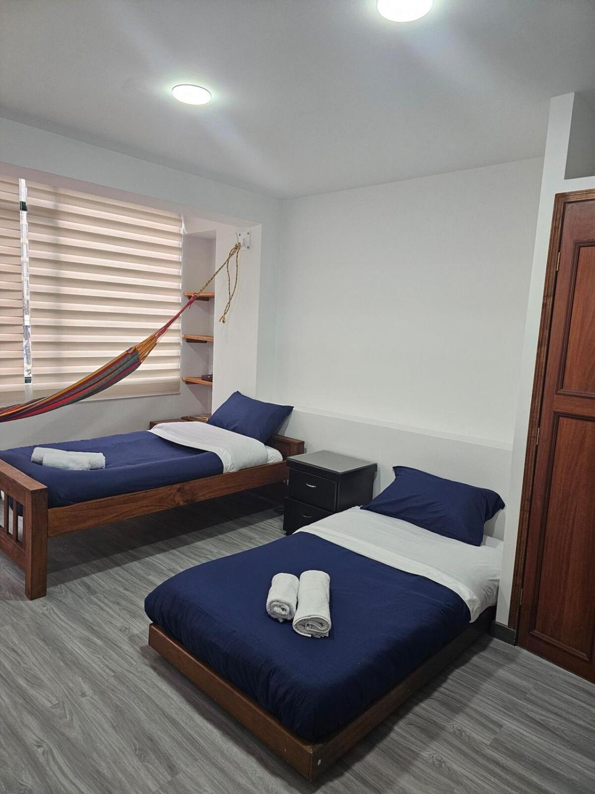 Apartamento Multicolor Clinica Meredi